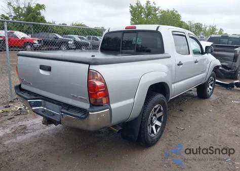 2006 Toyota Tacoma Base V6 z USA, uszkodzony, nr VIN 5TELU42N06Z277774